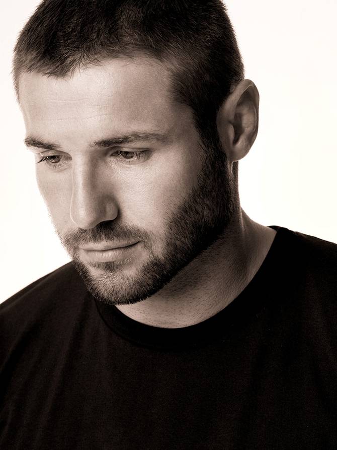 http://cdn.lightgalleries.net/4bd5ebfa9e04a/images/Stu-05-ben_cohen-26-1.jpg