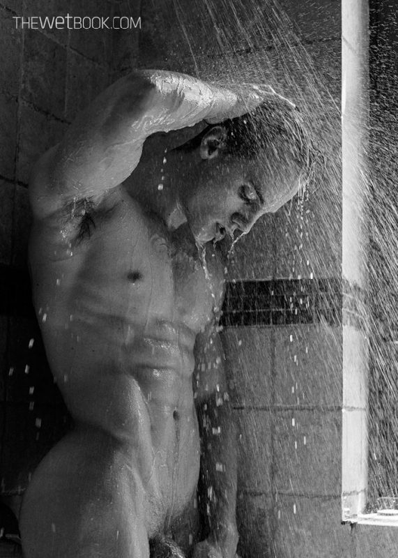 Wet-Dylan-Rosser-Burubujas-De-Deseo-04-571x800