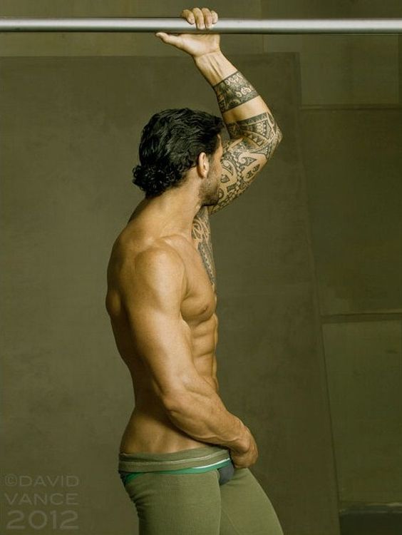 Stuart-Reardon-Hot-David-Vance-Burbujas-De-Deseo-08